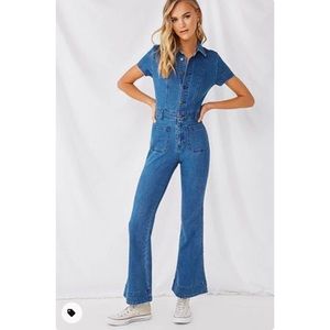 Forever 21 70s flared denim button jumpsuit small